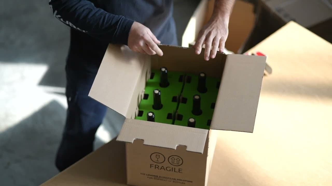 Vidéo : montage du carton NakPack